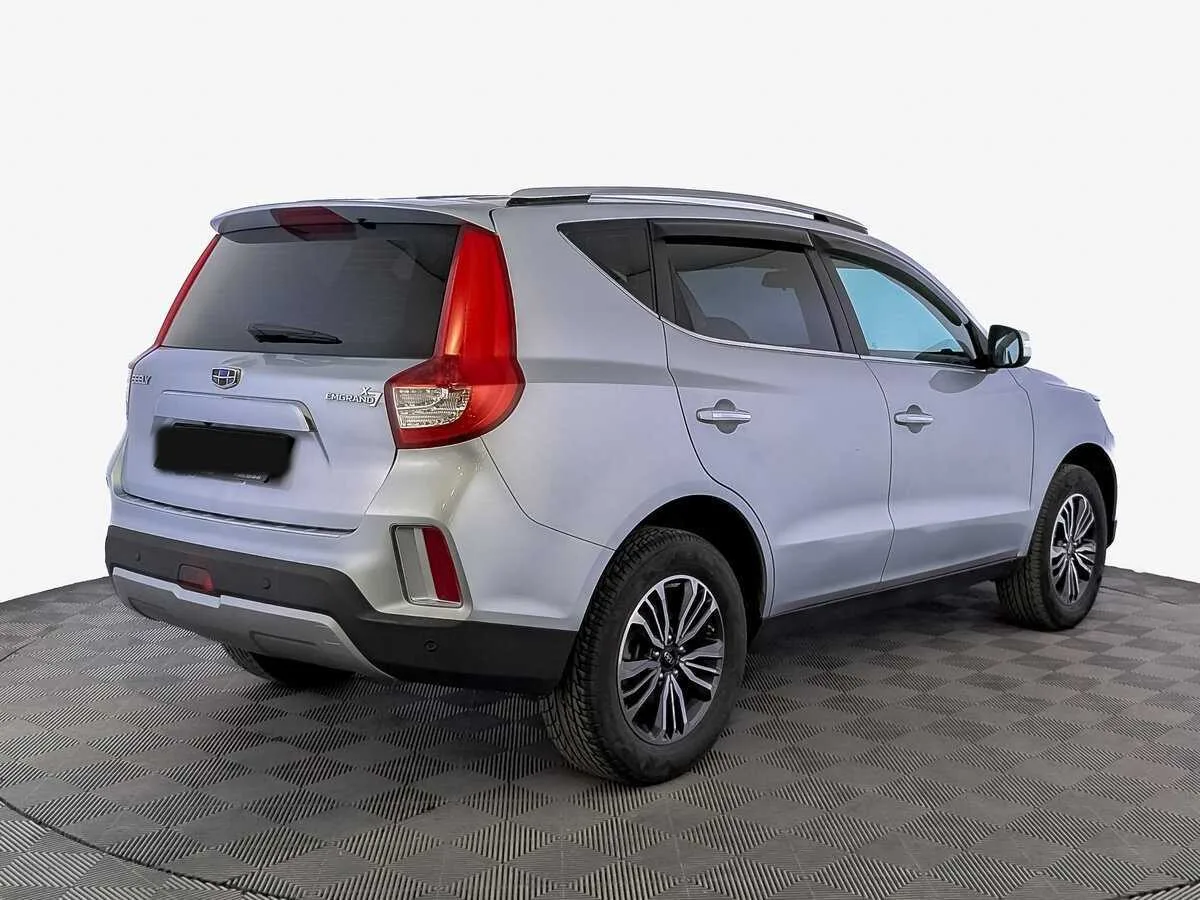 Geely Emgrand X7