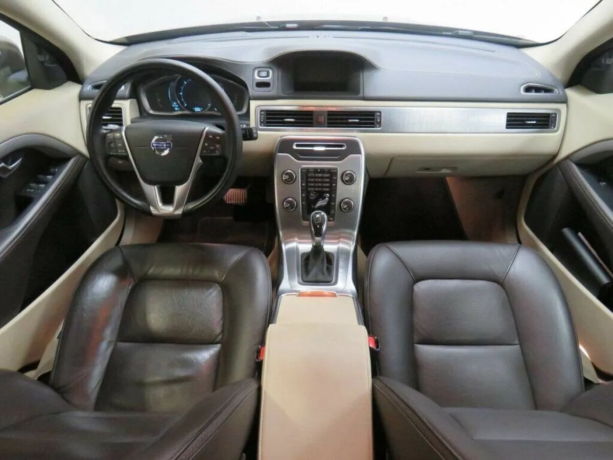 Volvo XC70
