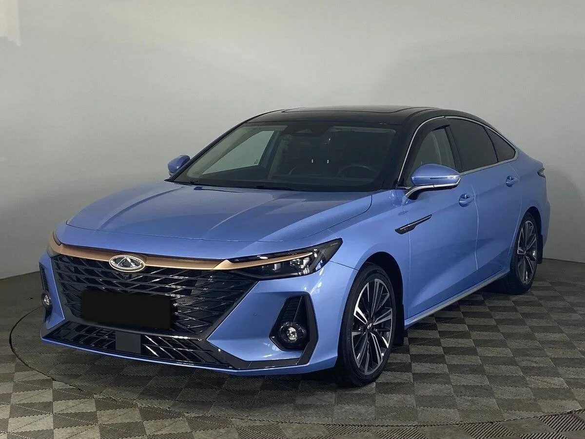 Chery Arrizo 8