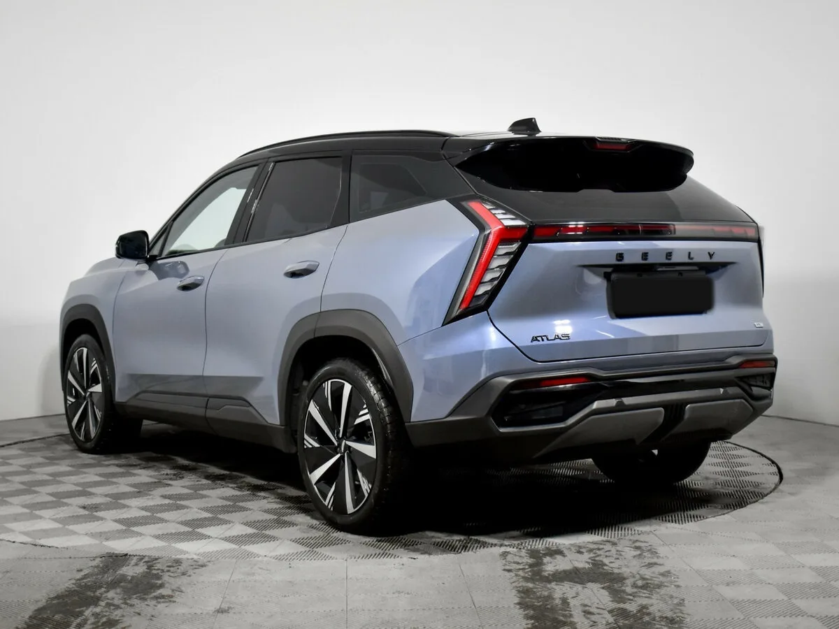 Geely Atlas