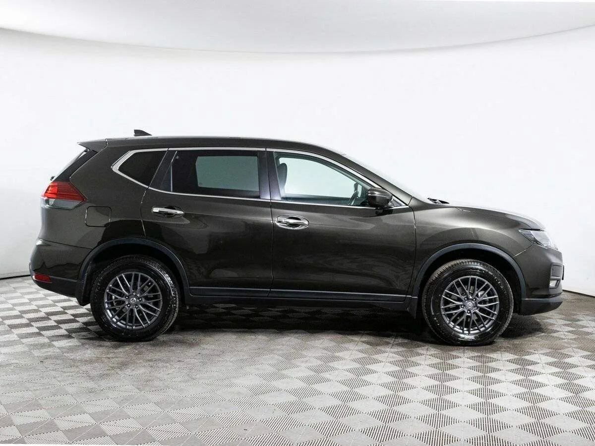 Nissan X Trail