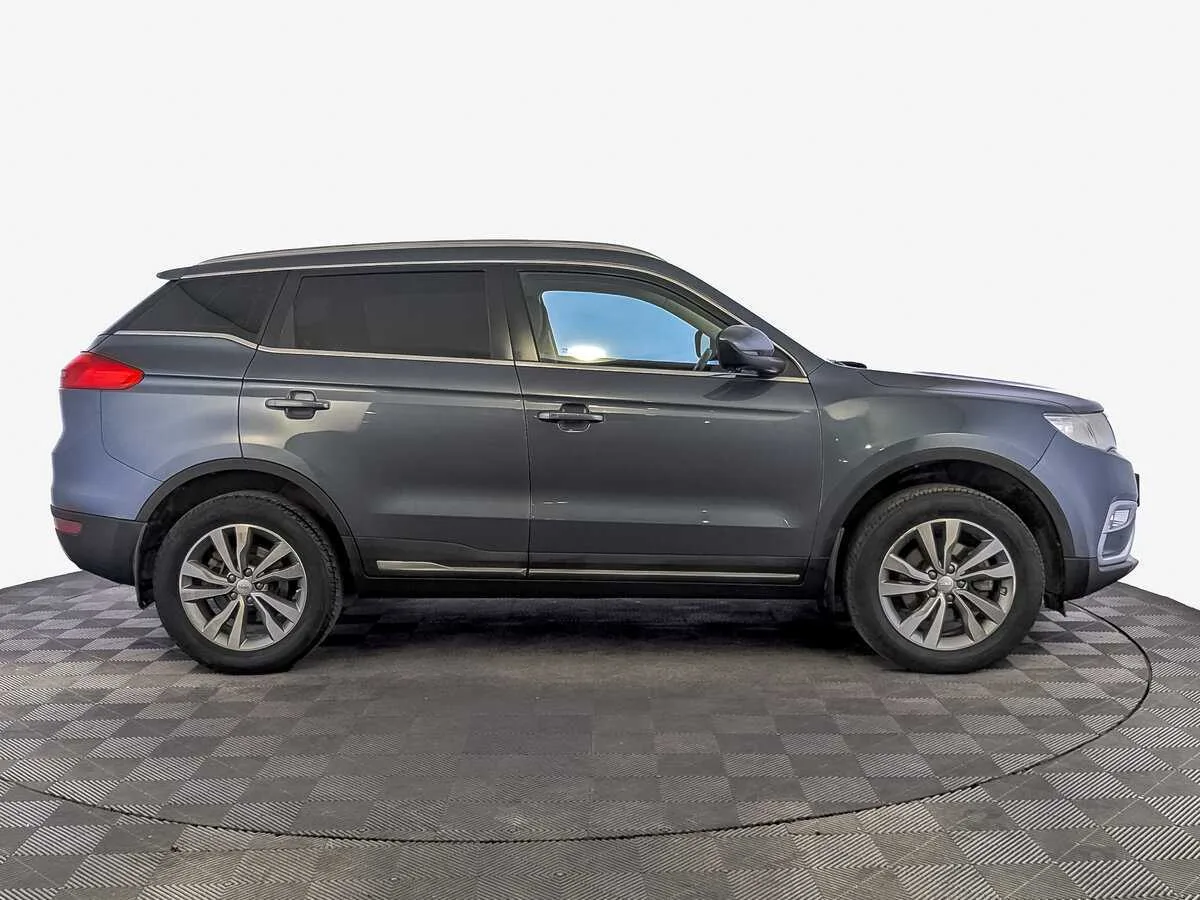 Geely Atlas