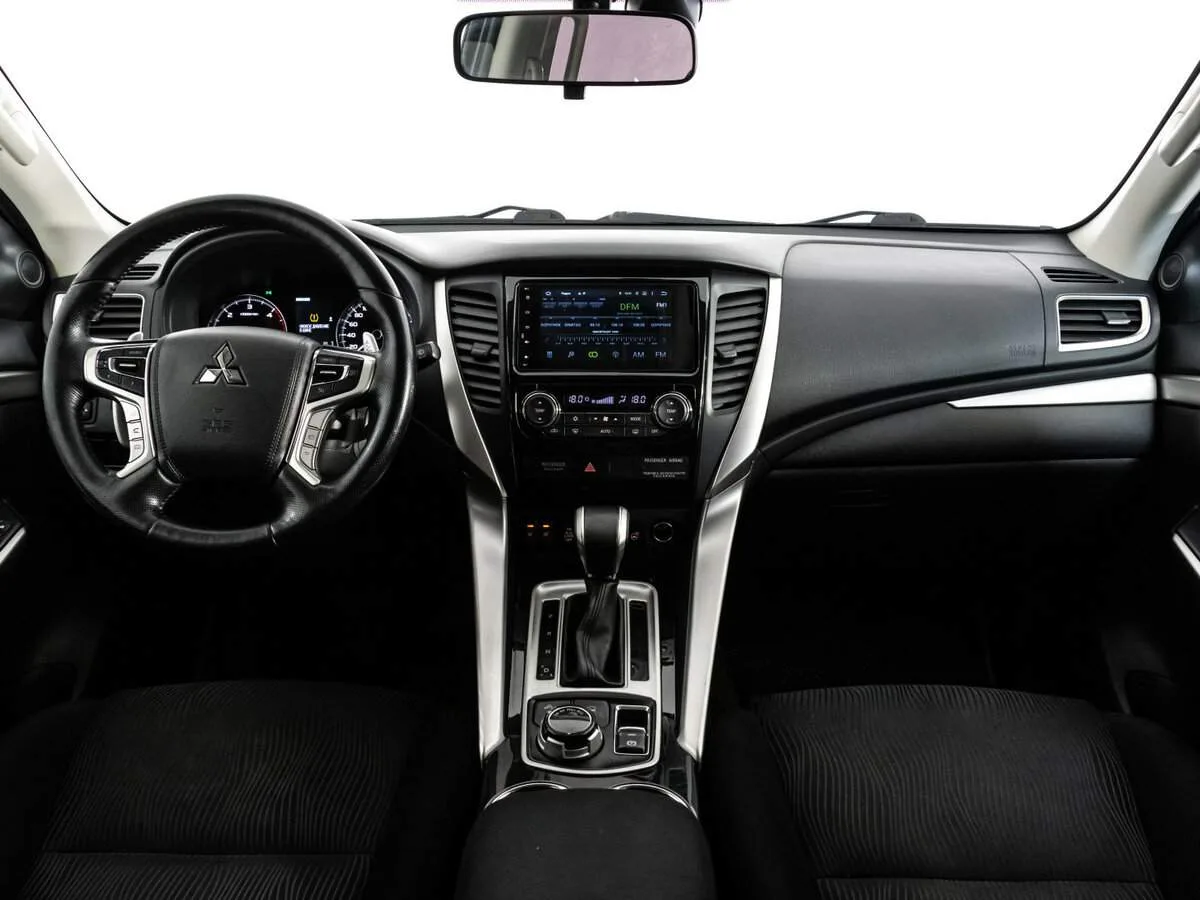 Mitsubishi Pajero Sport