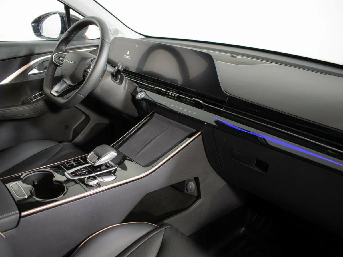 Omoda C5