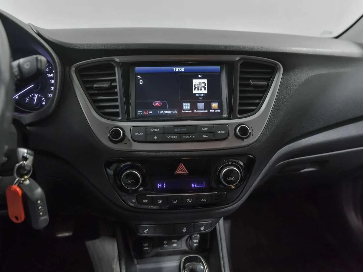 Hyundai Solaris