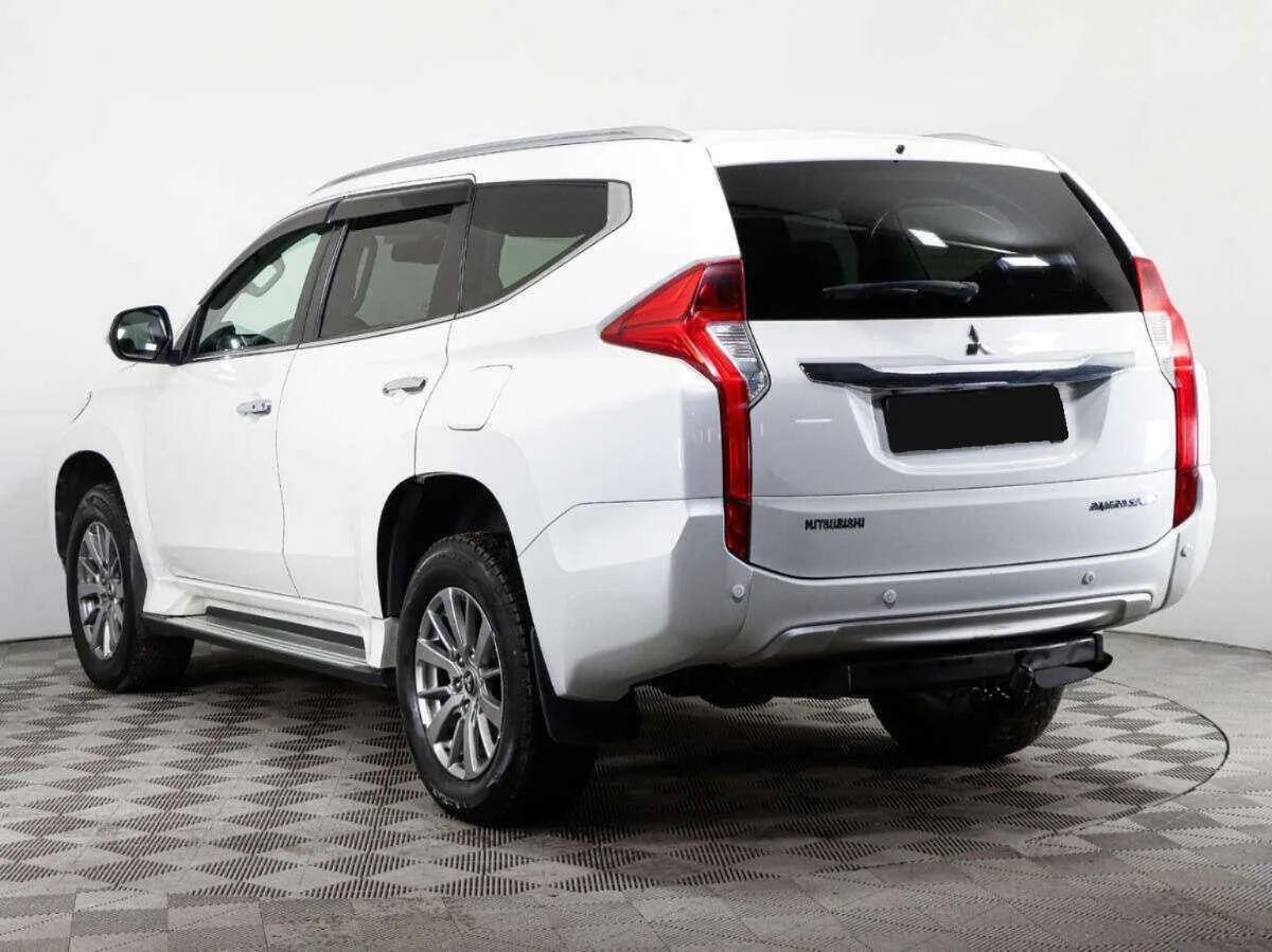 Mitsubishi Pajero Sport
