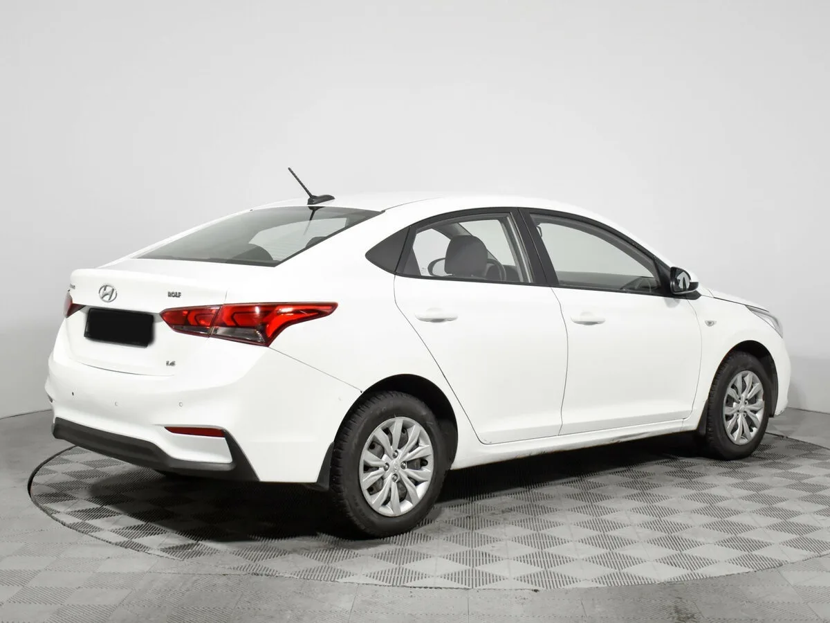 Hyundai Solaris