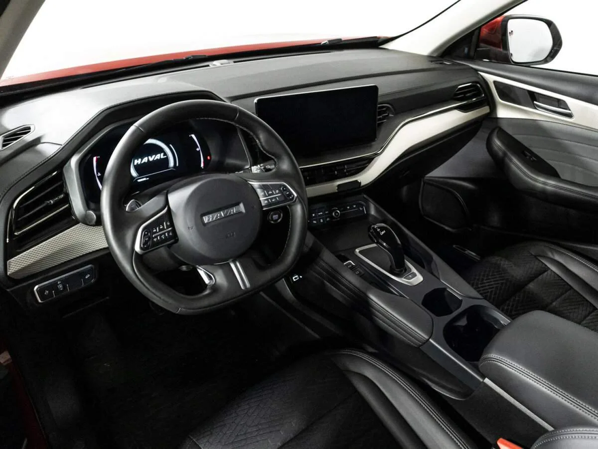 Haval F7