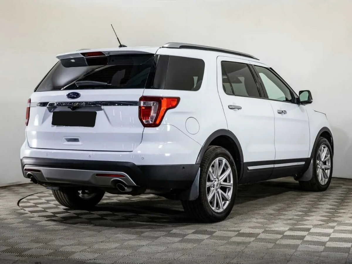 Ford Explorer