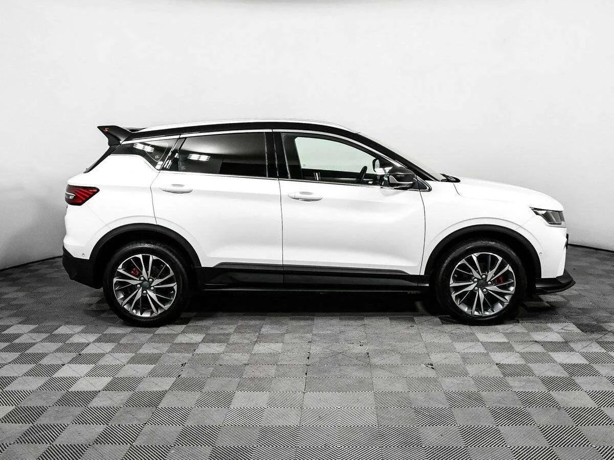 Geely Coolray