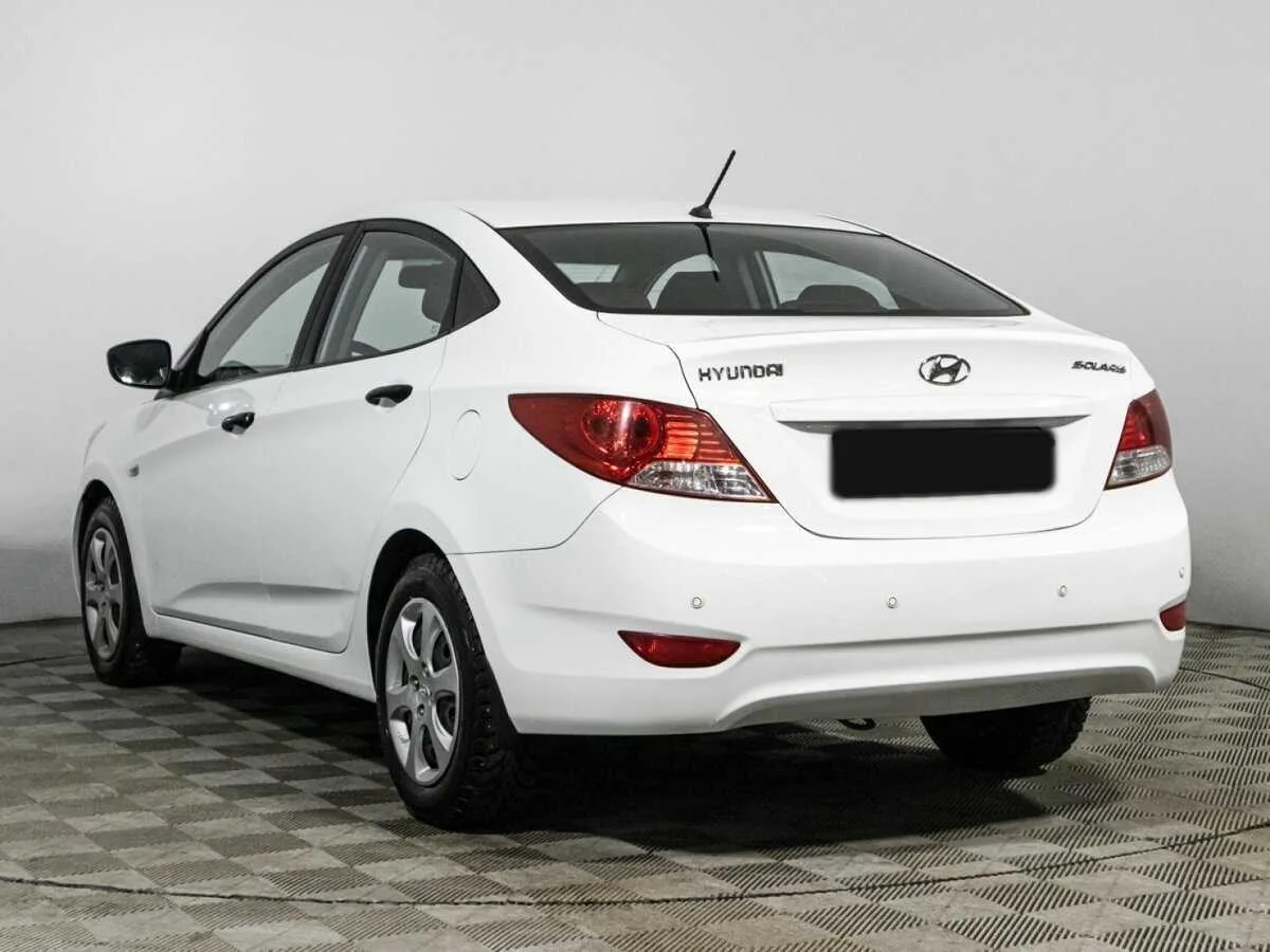 Hyundai Solaris