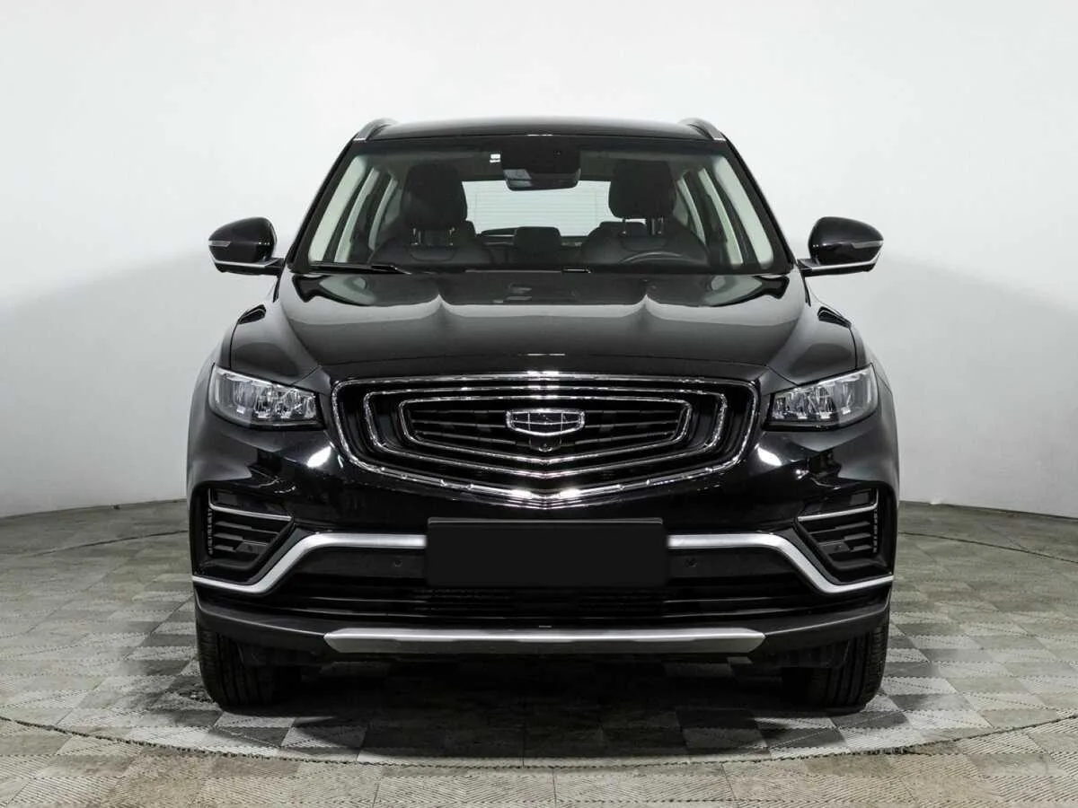 Geely Atlas Pro