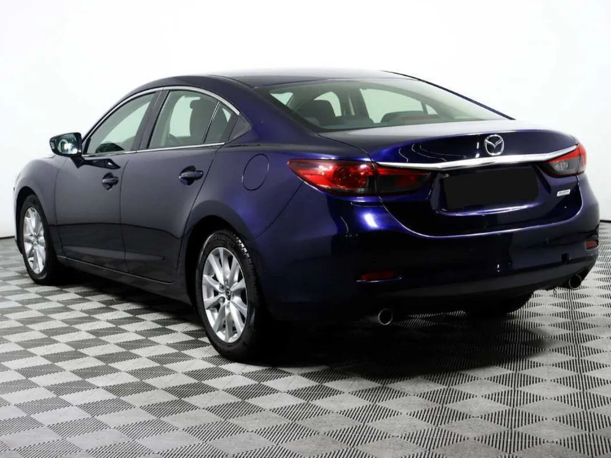 Mazda 6