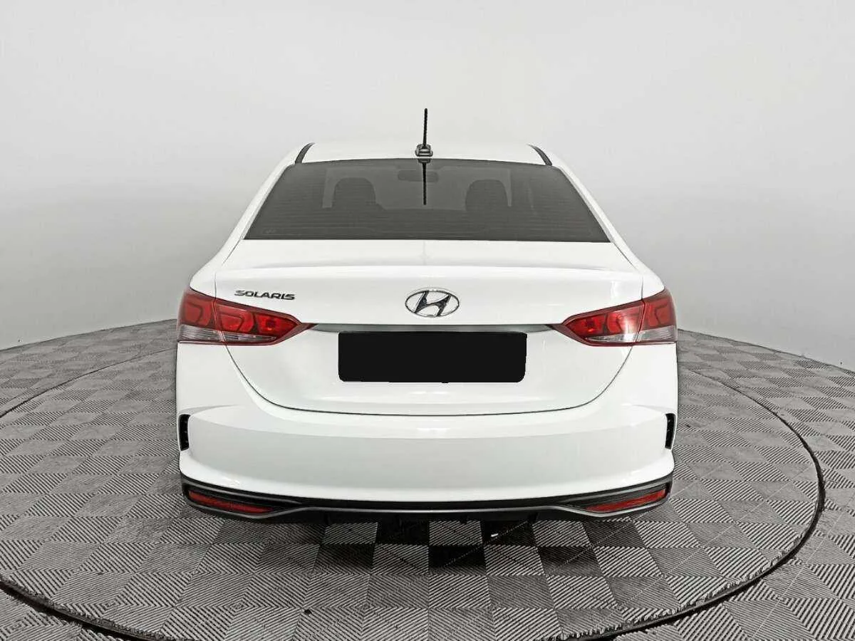 Hyundai Solaris