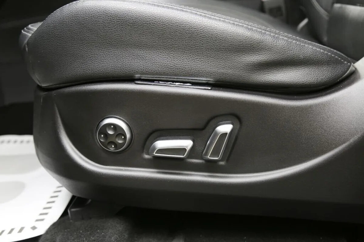 Zotye Coupa