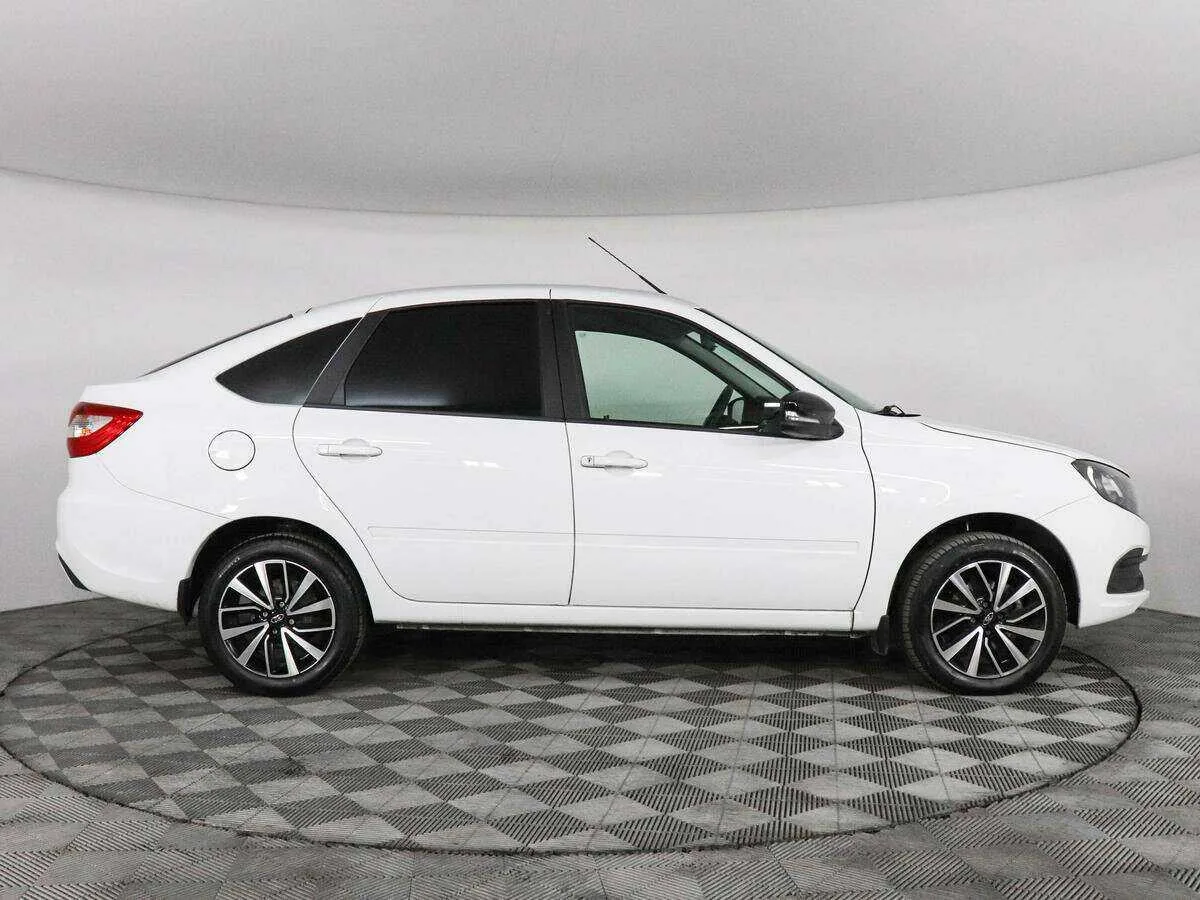 LADA (ВАЗ) Granta