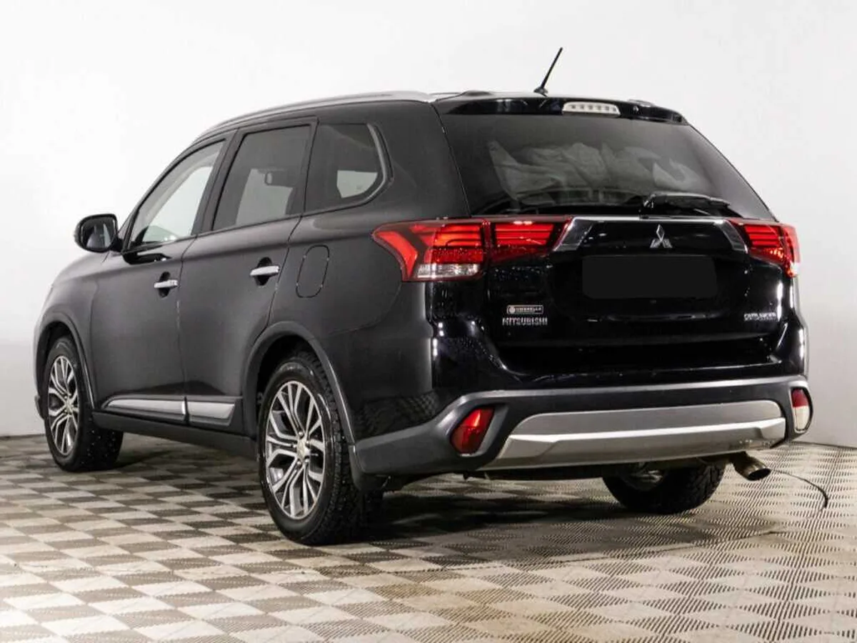 Mitsubishi Outlander