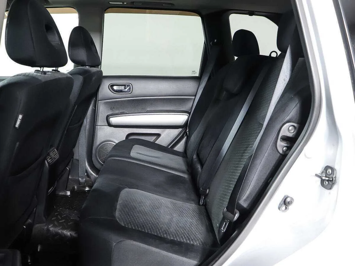 Nissan X Trail