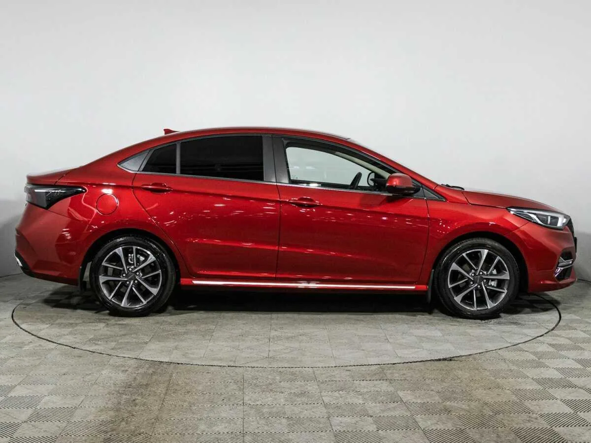 Omoda S5