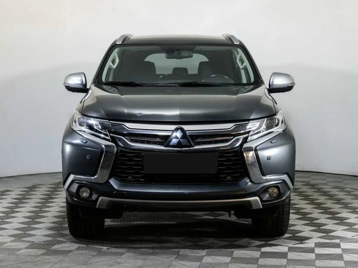 Mitsubishi Pajero Sport