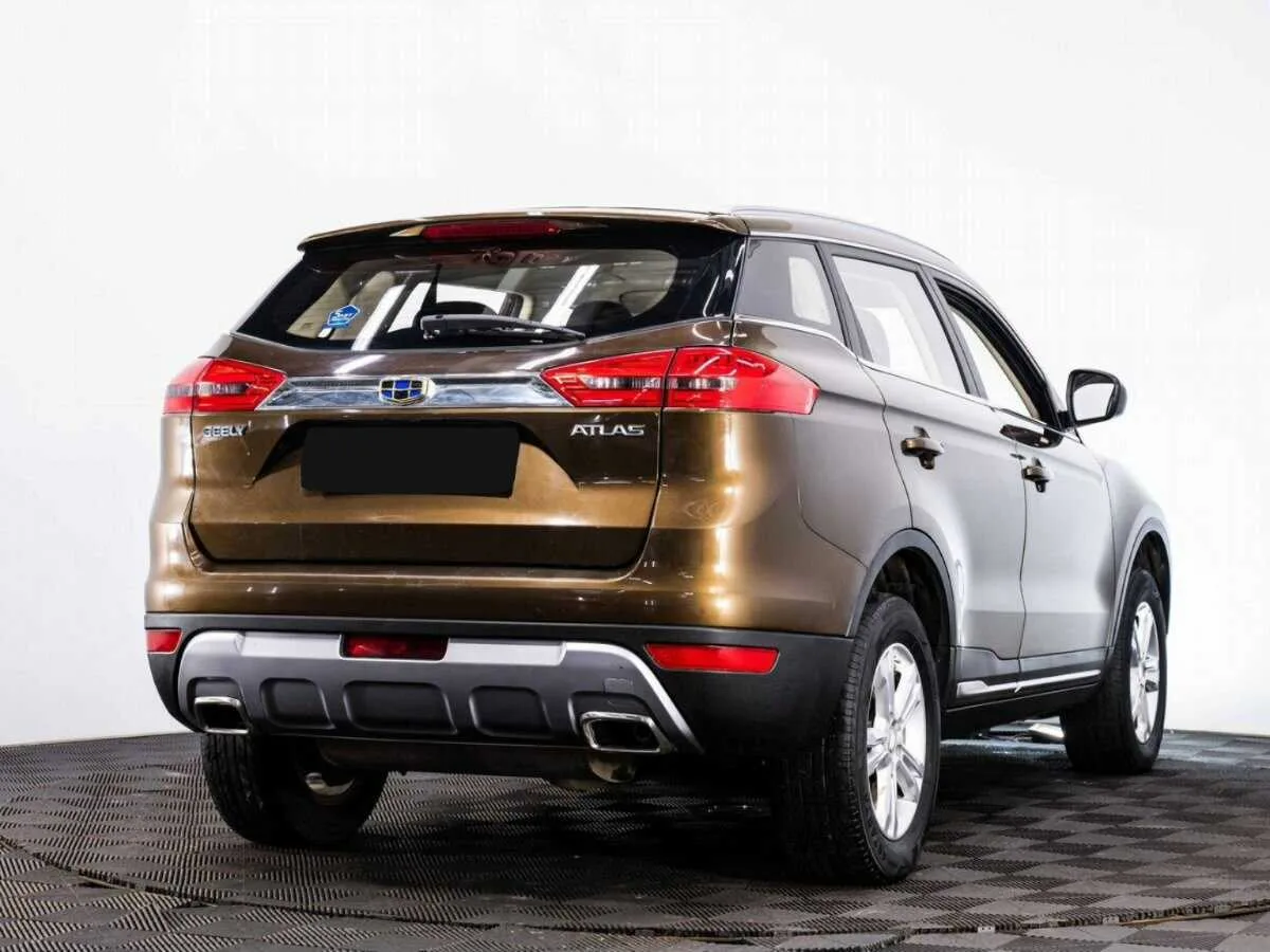 Geely Atlas
