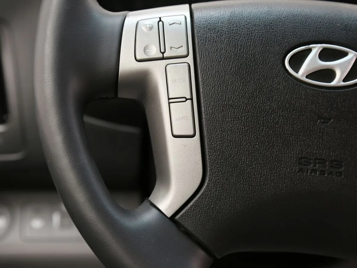 Hyundai Grand Starex