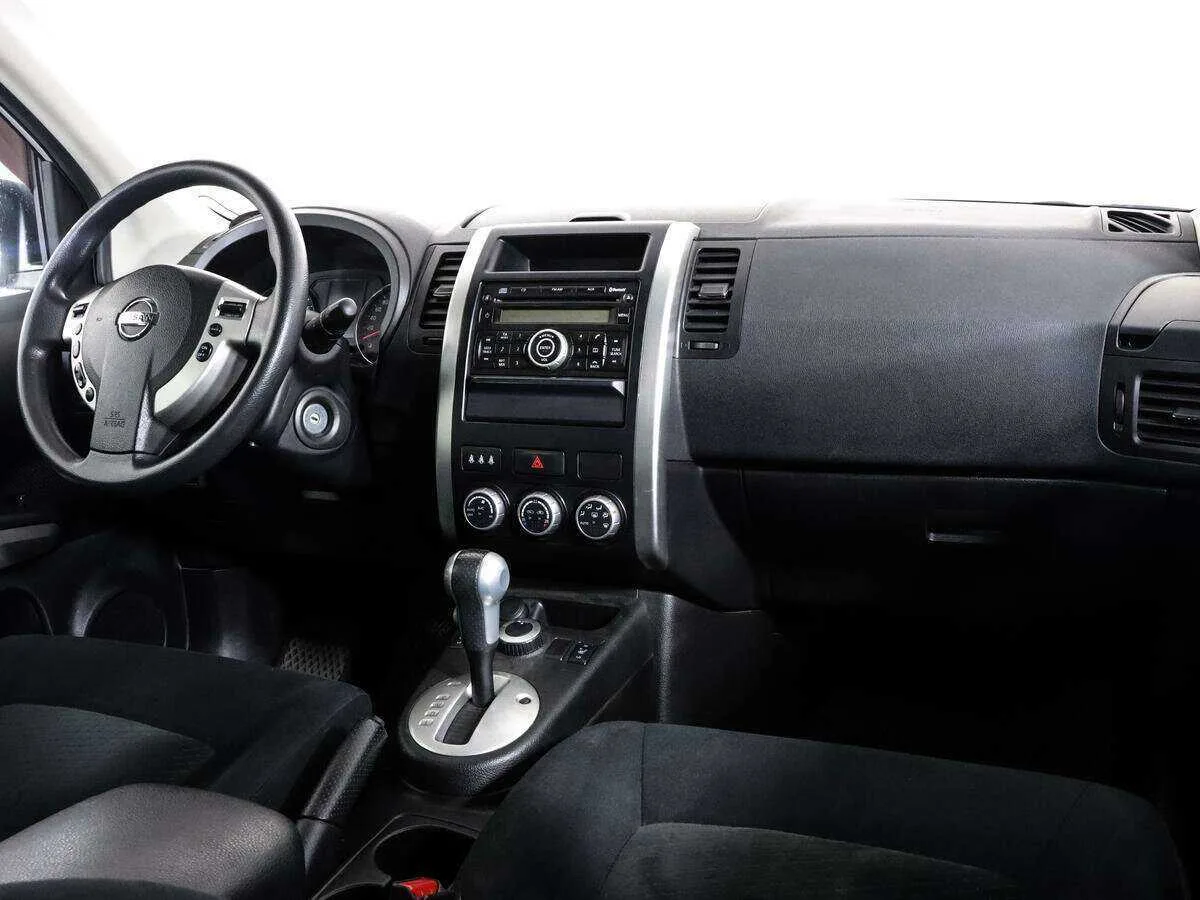 Nissan X Trail