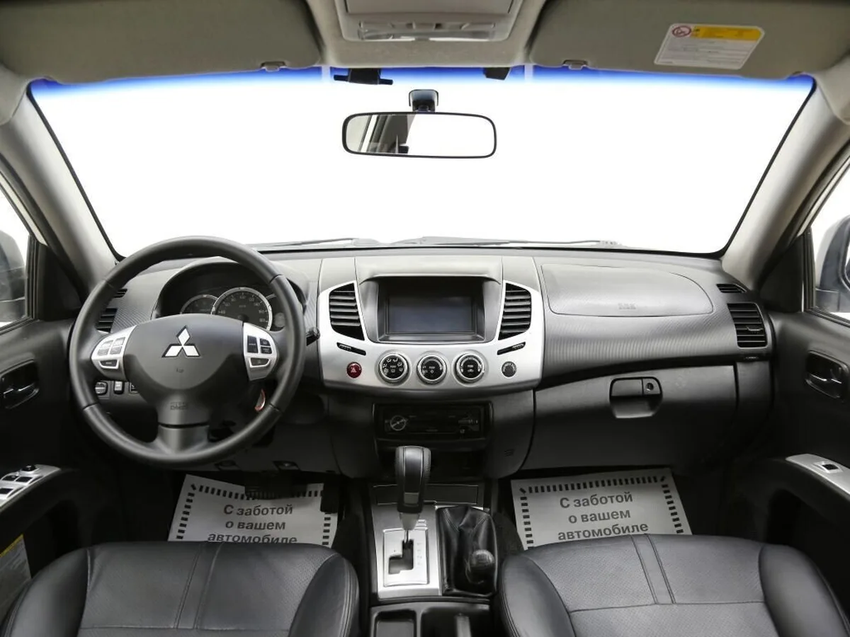 Mitsubishi L200