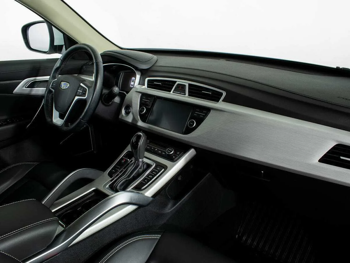 Geely Atlas