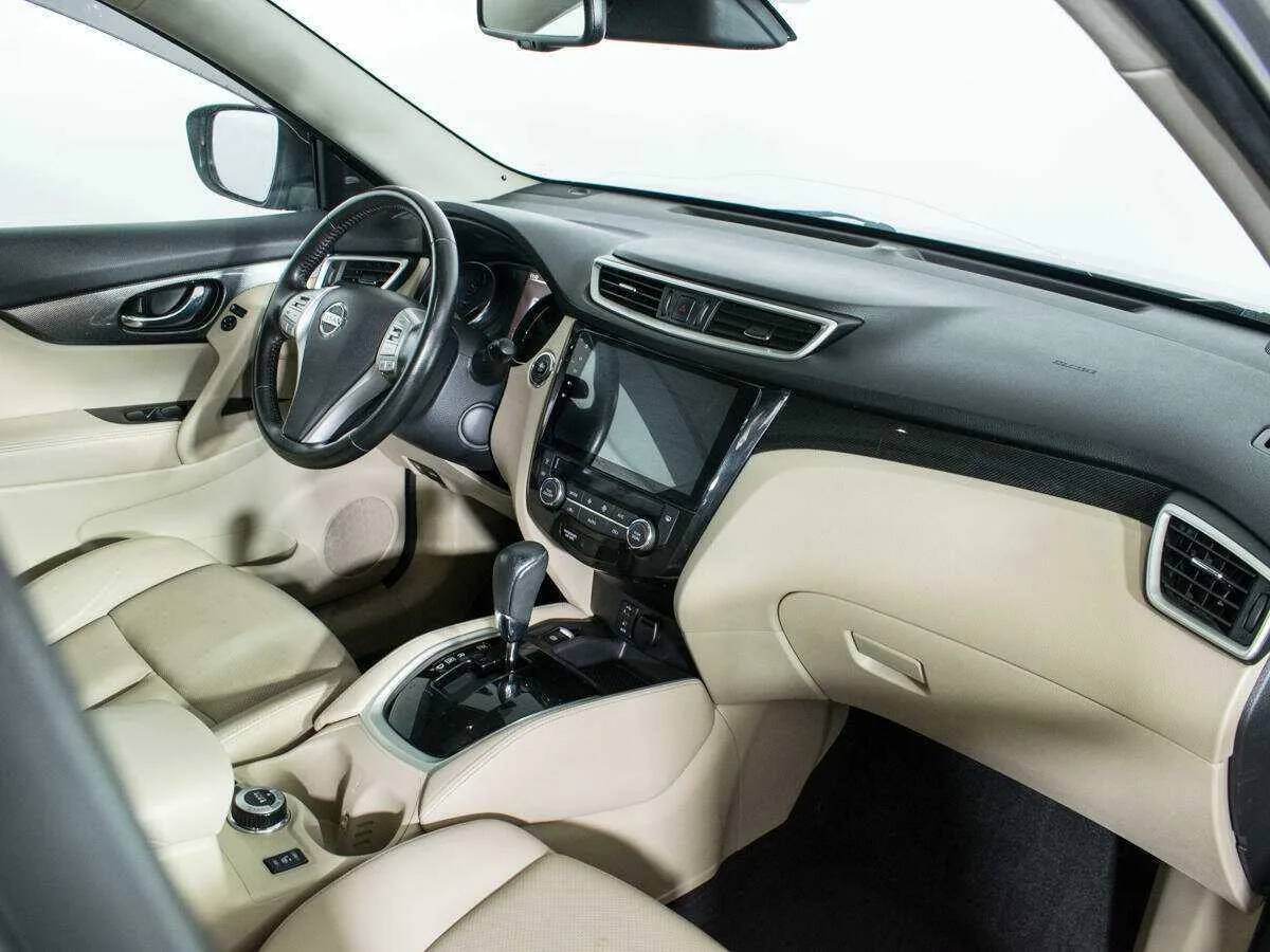 Nissan X Trail