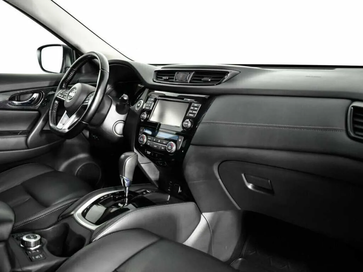 Nissan X Trail