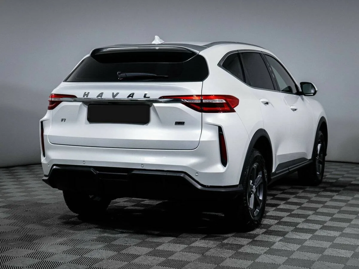 Haval F7