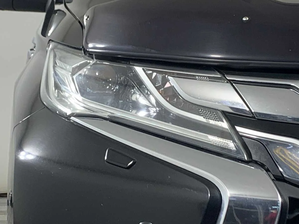 Mitsubishi Pajero Sport