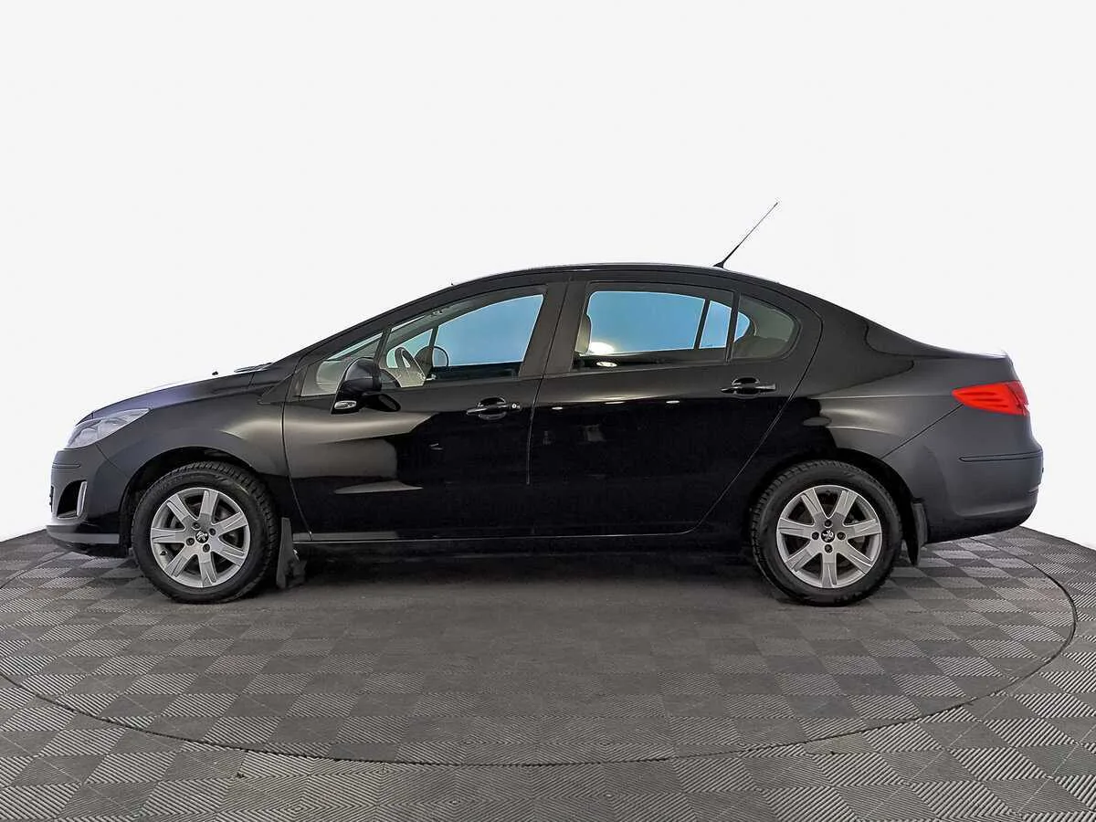 Peugeot 408
