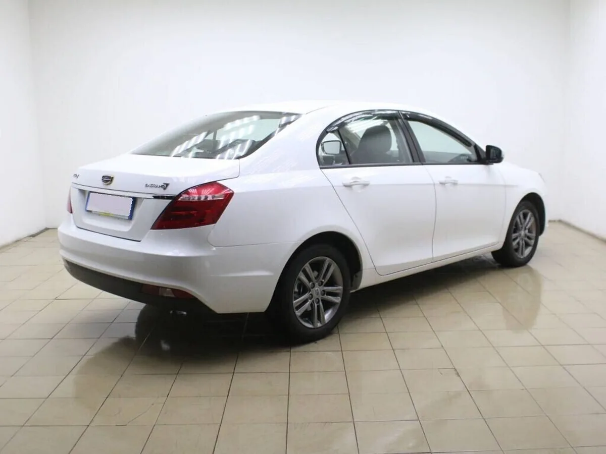 Geely Emgrand 7