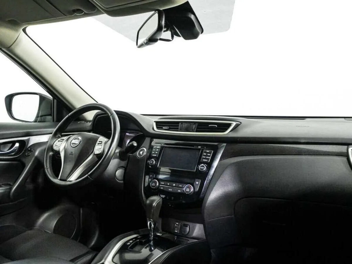 Nissan X Trail