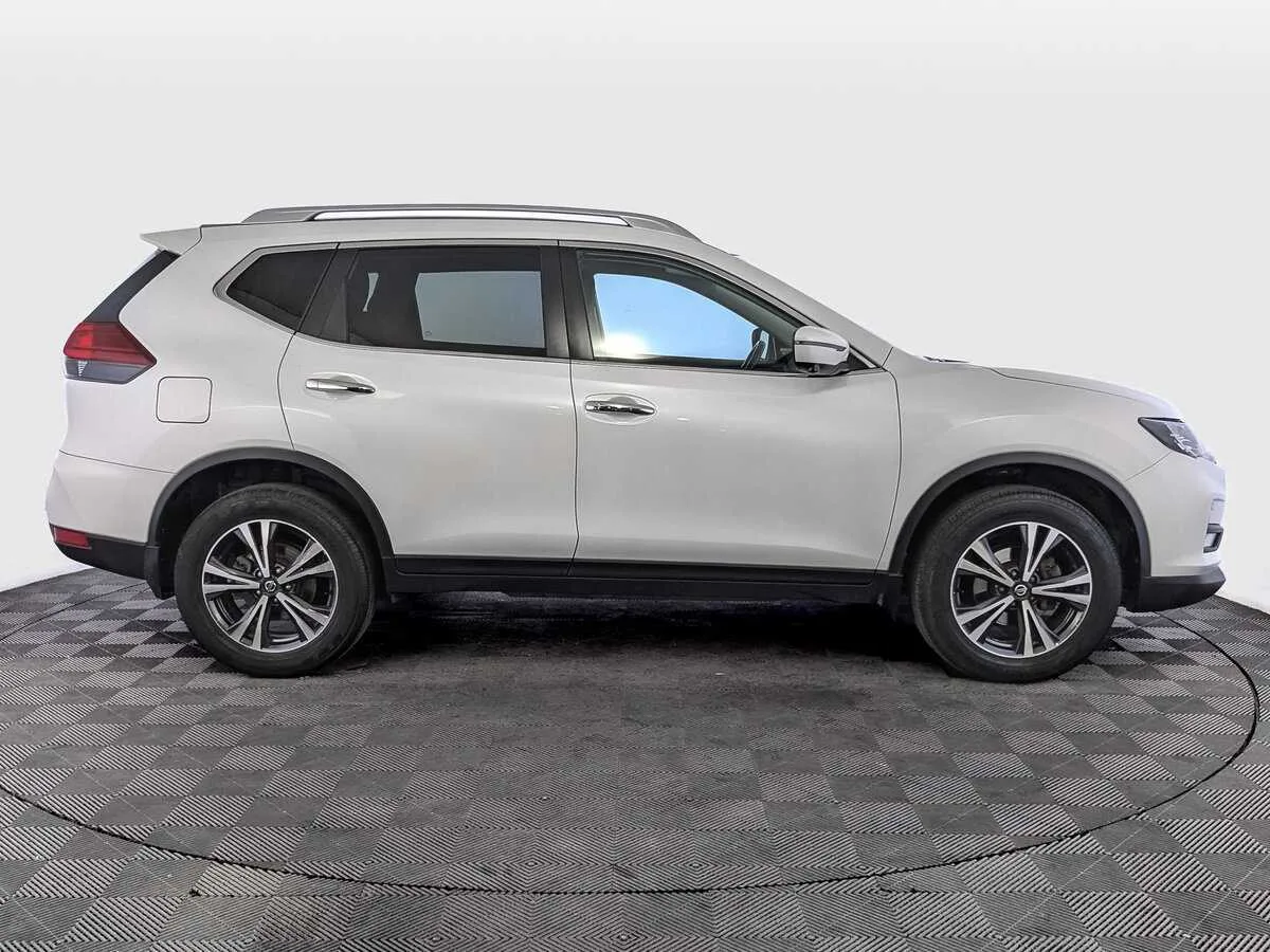 Nissan X Trail
