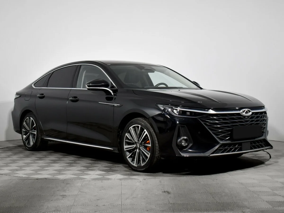 Chery Arrizo 8