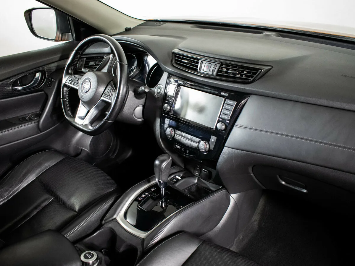 Nissan X Trail