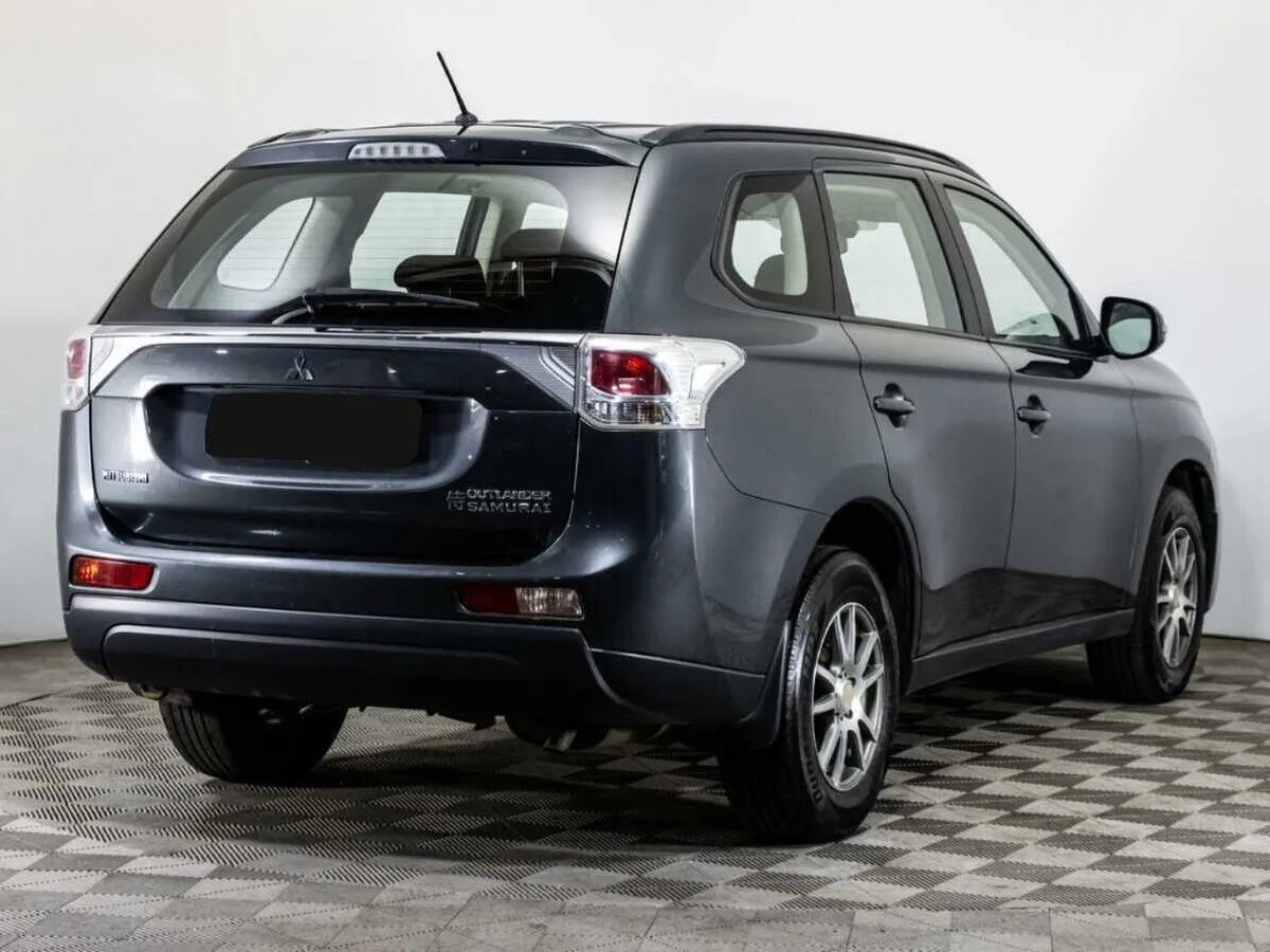 Mitsubishi Outlander