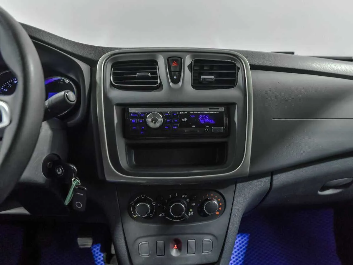 Renault Logan