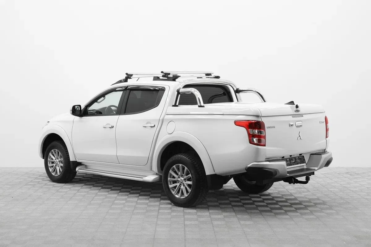 Mitsubishi L200
