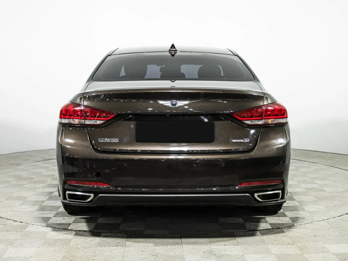 Hyundai Genesis