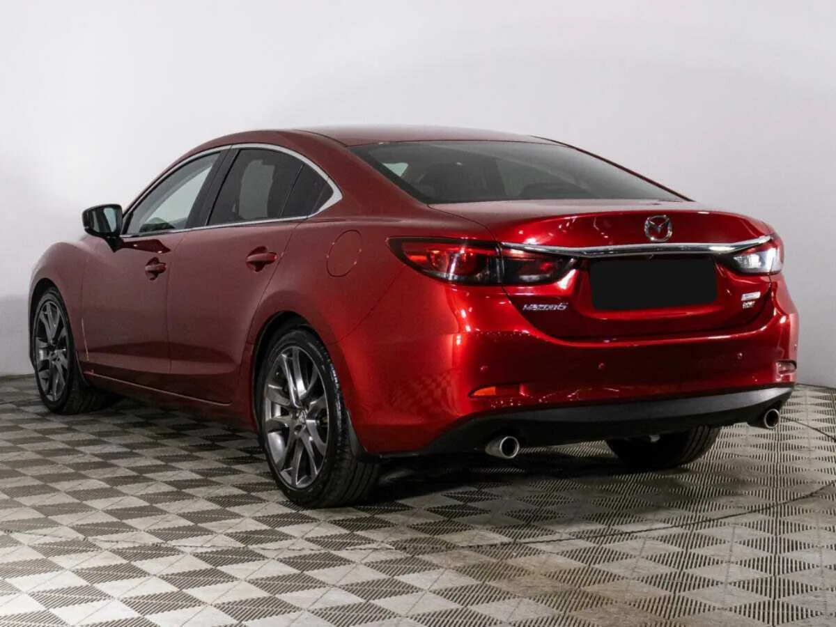Mazda 6