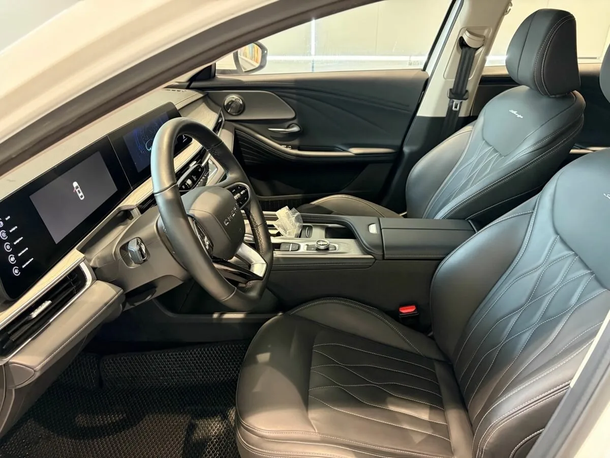 Chery Arrizo 8