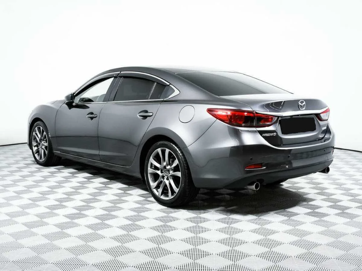 Mazda 6