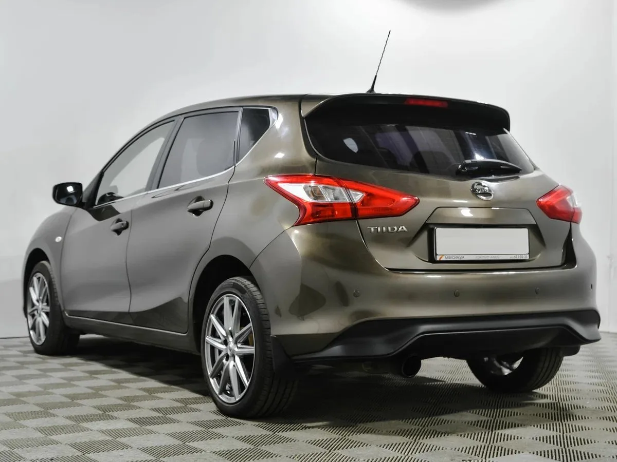 Nissan Tiida