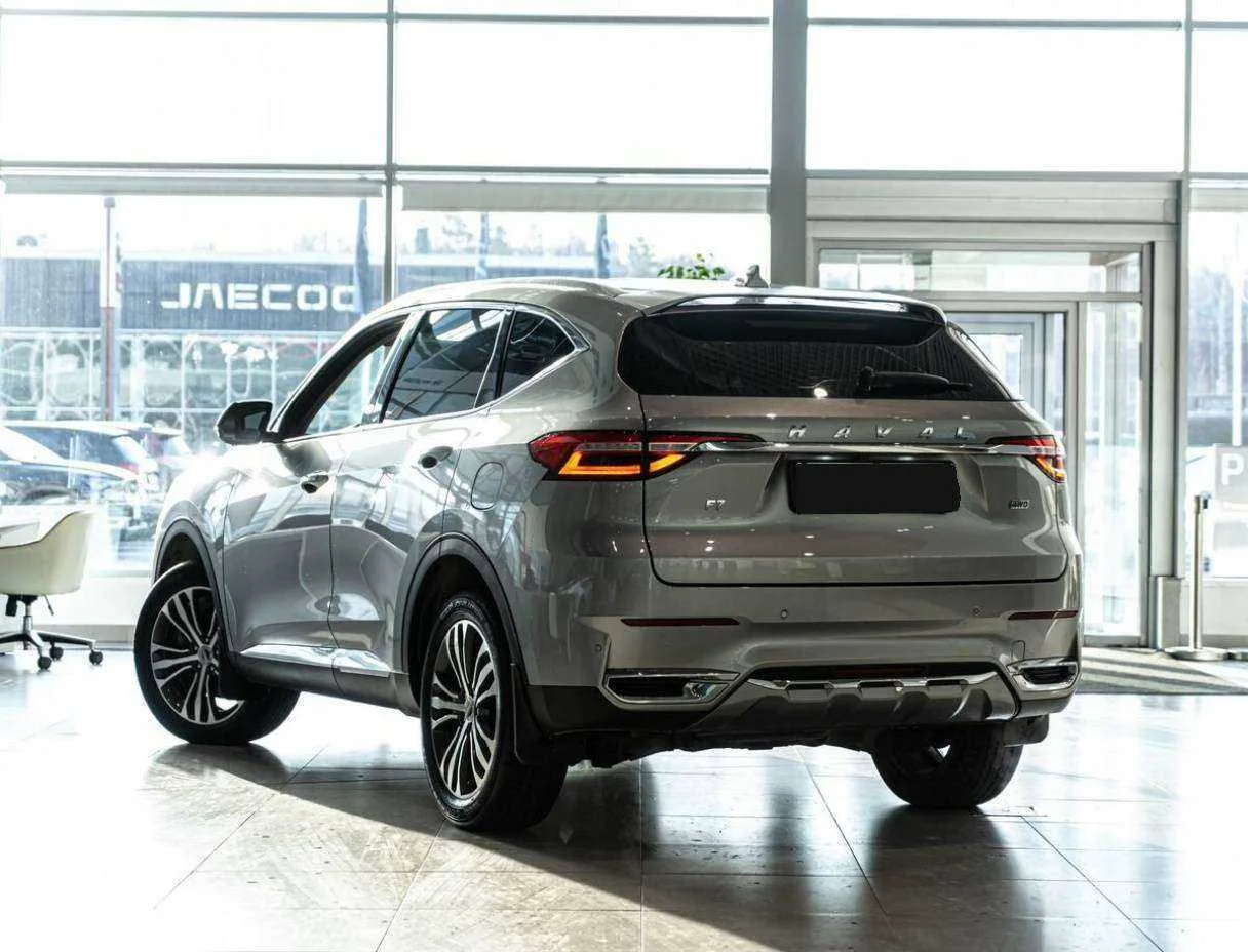 Haval F7