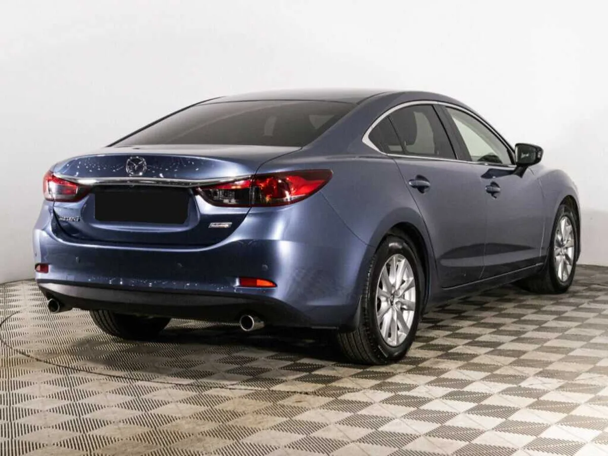Mazda 6