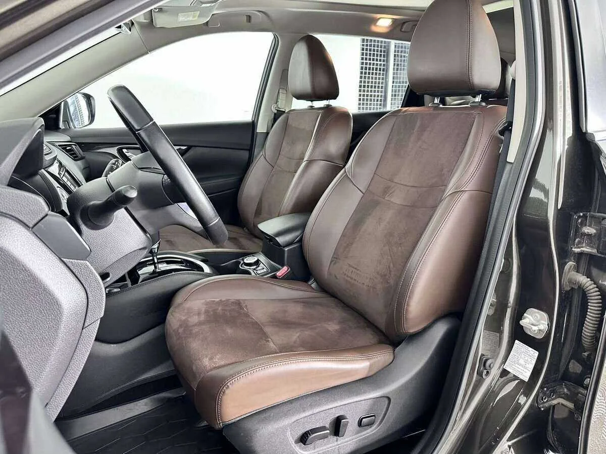 Nissan X Trail